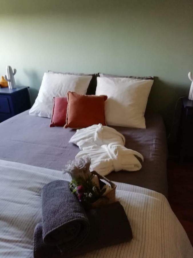 Mas Jasmin Apartment Рошфор-дю-Гар Екстериор снимка